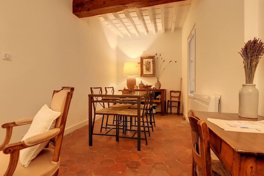 Apartamento Le Limas - Charme - Wifi - Patio - Rdc Aviñón Exterior foto